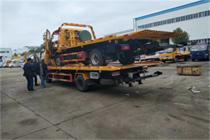 定边同城汽车补胎